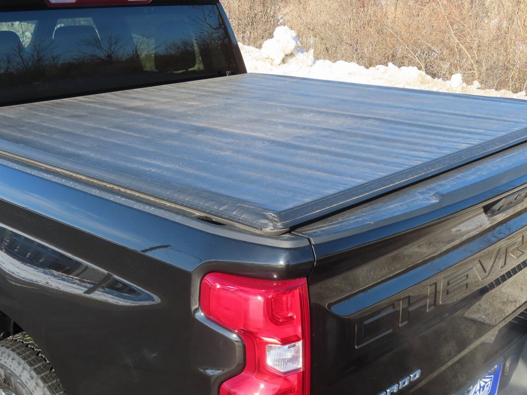 Used 2022 Chevrolet Silverado 1500 RST w/ Z71 Off-Road Package image 15