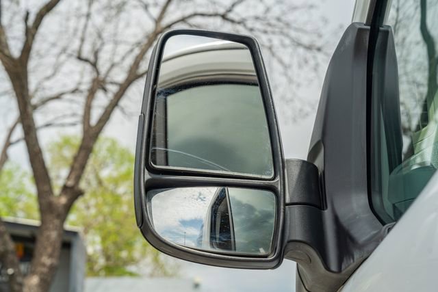 Used 2015 Ford Transit 350 XLT RWD image 11