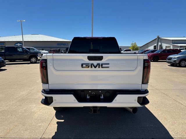 Used 2025 GMC Sierra 2500 AT4 w/ AT4 Premium Plus Package AWD/4WD image 6