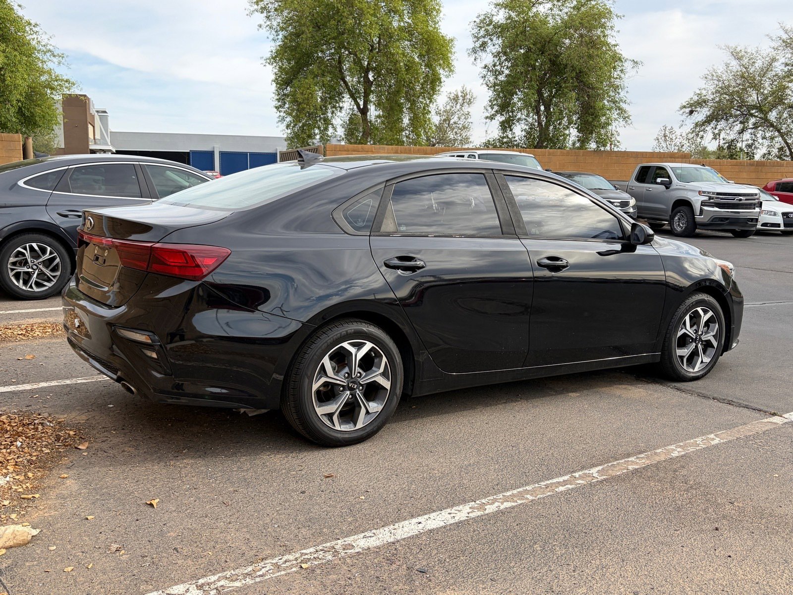Certified 2019 Kia Forte LXS image 3