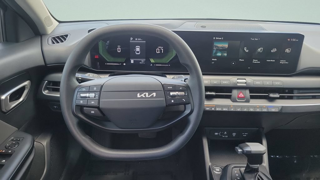 Used 2025 Kia K4 FWD image 12