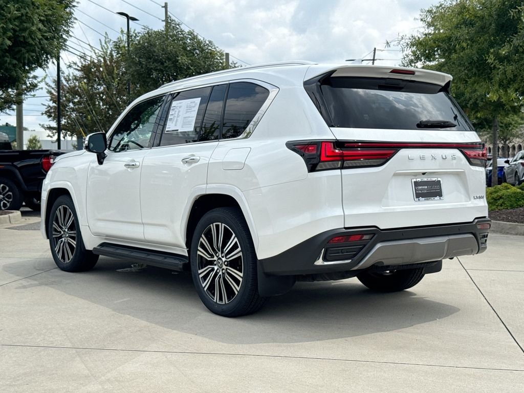 Used 2024 Lexus LX 600 4WD w/ Luxury Package image 6