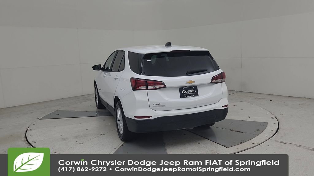 Used 2024 Chevrolet Equinox LS w/ LS Convenience Package FWD image 11
