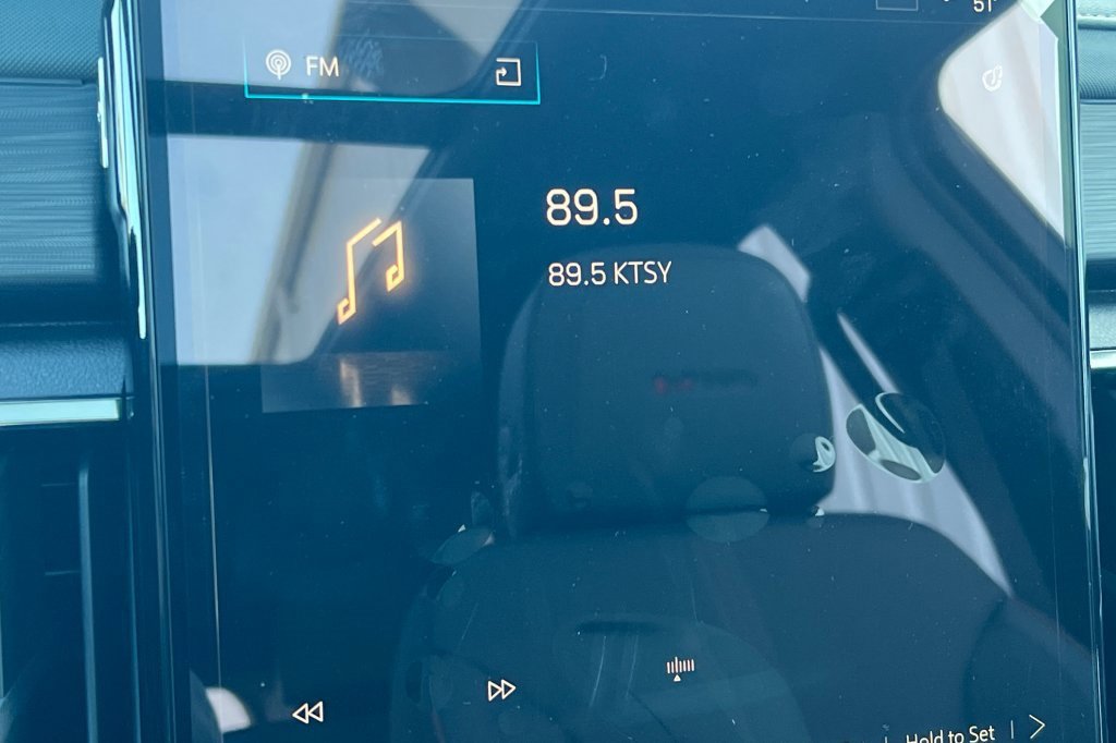 New 2026 GMC Acadia AT4 w/ Luxury Package image 16