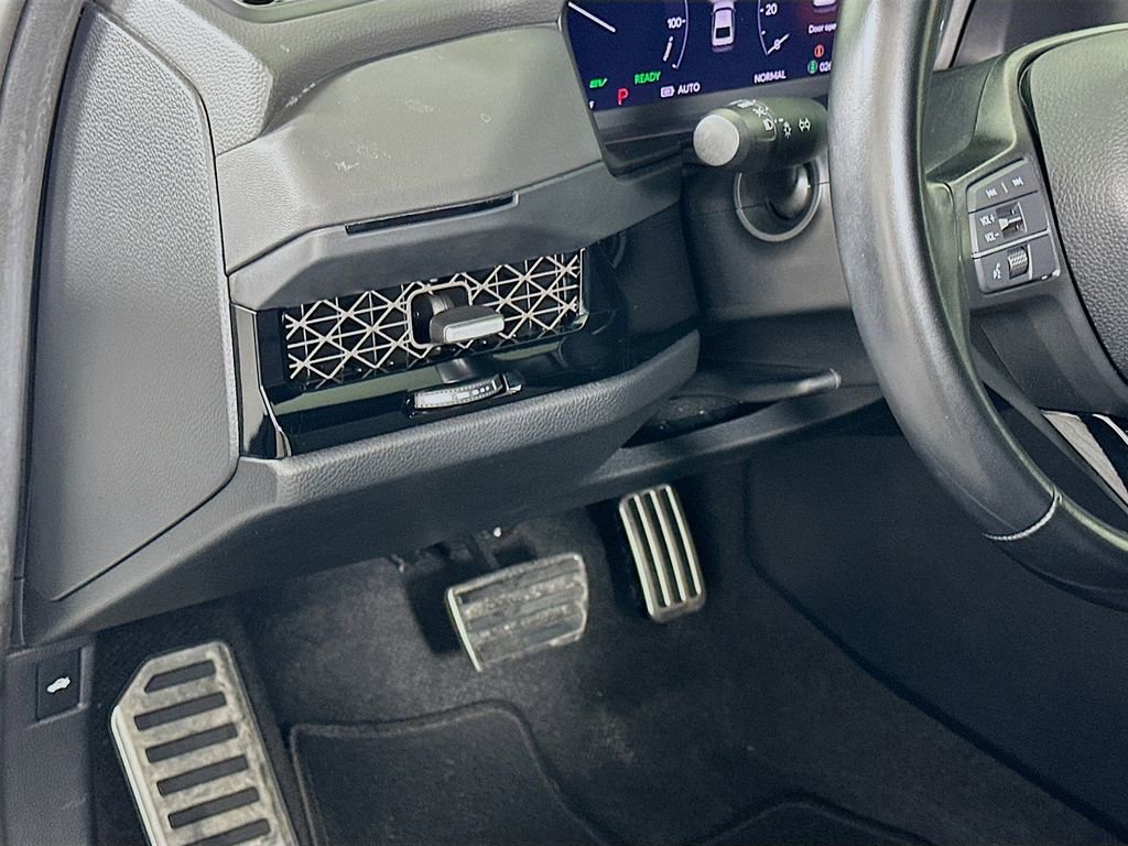 Used 2024 Honda Accord Sport image 10