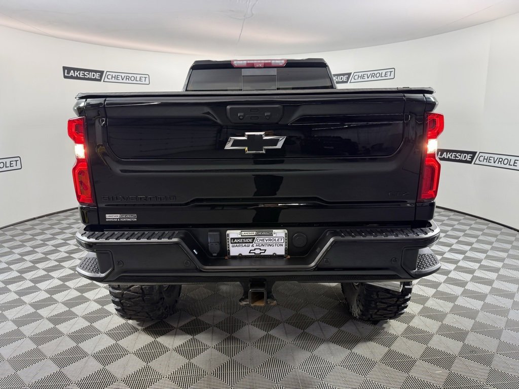 Used 2022 Chevrolet Silverado 2500 LTZ w/ LTZ Plus Package image 5