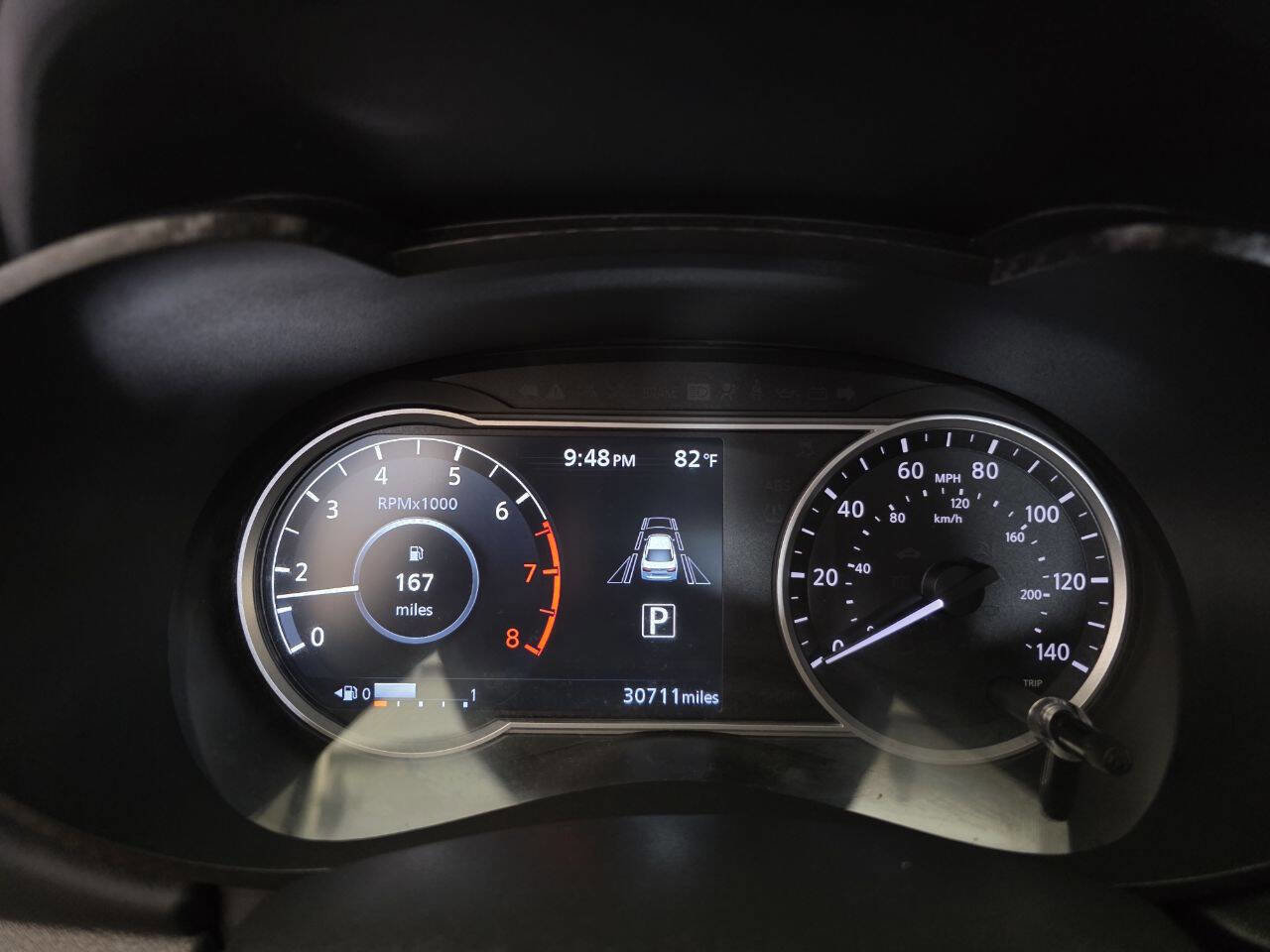 Used 2021 Nissan Versa SR w/ Convenience Package image 12