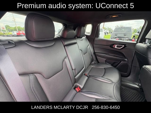 Used 2026 Jeep Compass Latitude w/ Quick Order Package 29K AWD/4WD image 12