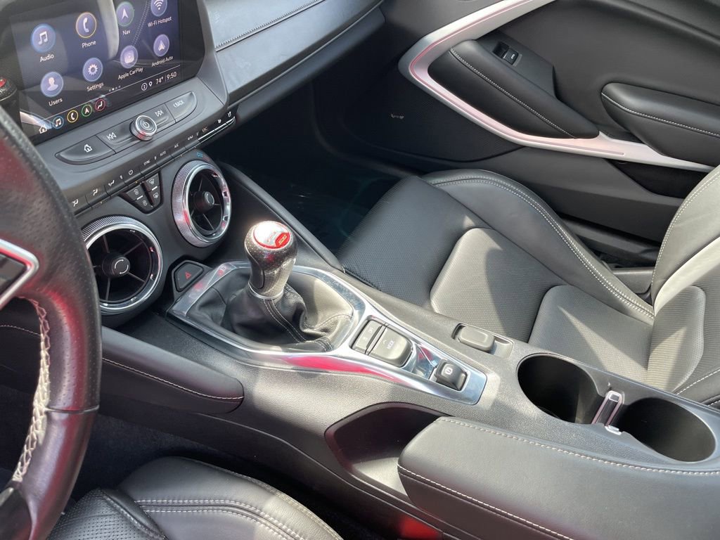 Used 2021 Chevrolet Camaro SS RWD image 18