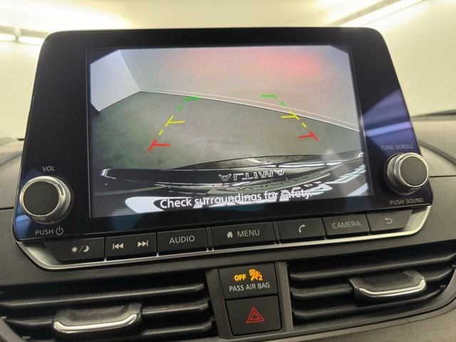 Used 2024 Nissan Altima 2.5 SV image 22