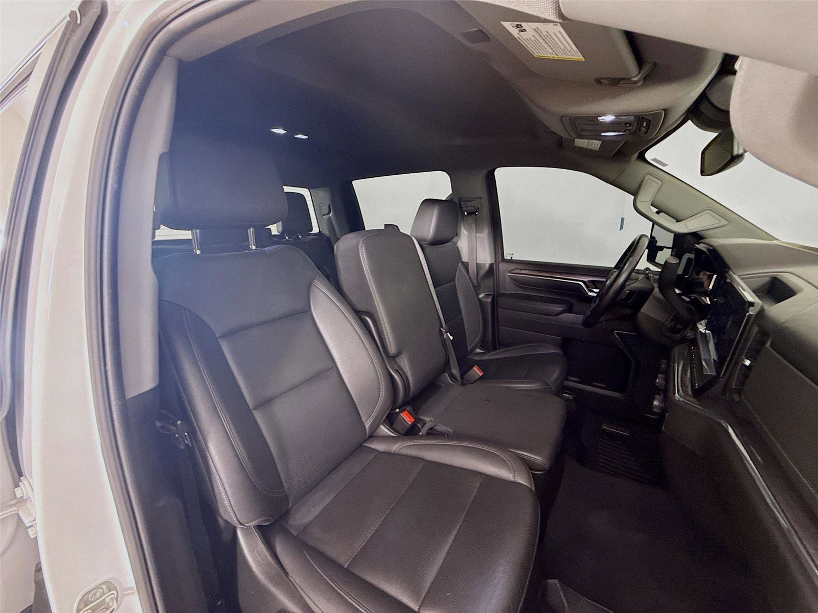 Used 2024 Chevrolet Silverado 2500 LTZ image 26