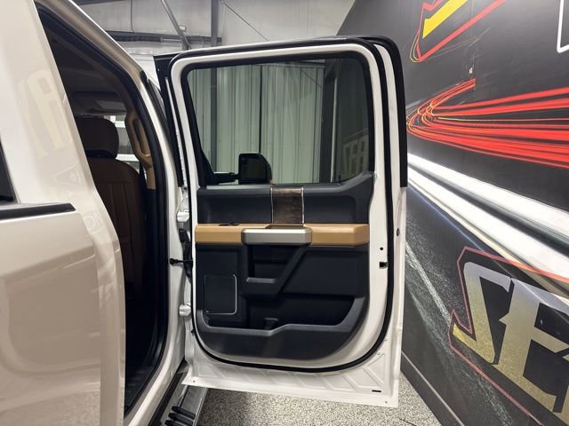 Used 2022 Ford F250 Lariat w/ Lariat Ultimate Package image 25