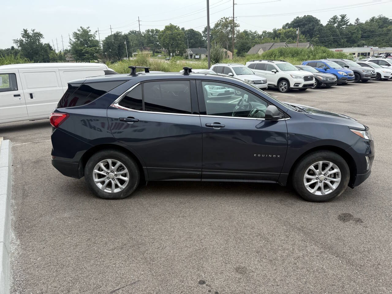 Used 2018 Chevrolet Equinox LT FWD image 6