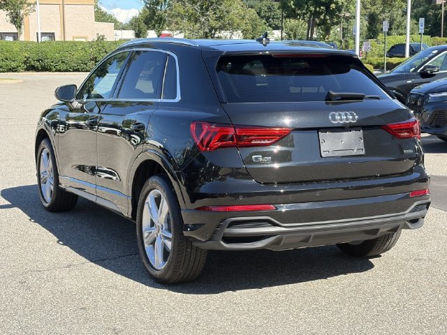 Used 2023 Audi Q3 2.0T Premium w/ Convenience Package AWD/4WD image 6