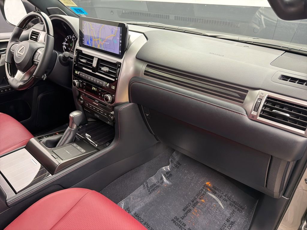 Used 2022 Lexus GX 460 Luxury w/ Off Road Package AWD/4WD image 33