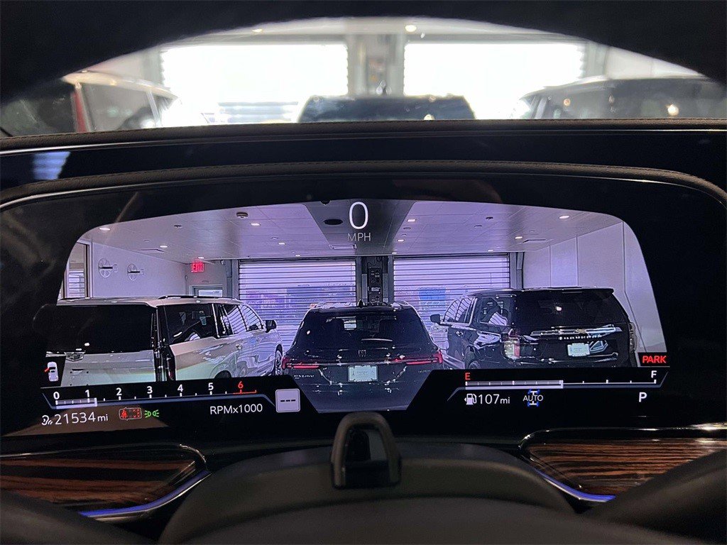 Certified 2024 Cadillac Escalade Premium Luxury image 23