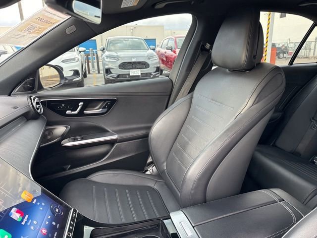 Used 2025 Mercedes-Benz C 300 4MATIC Sedan image 12