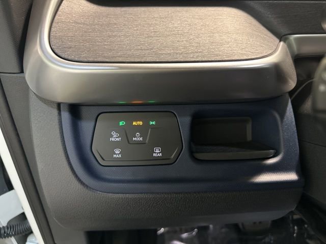 New 2025 Volkswagen ID. Buzz Pro S image 19