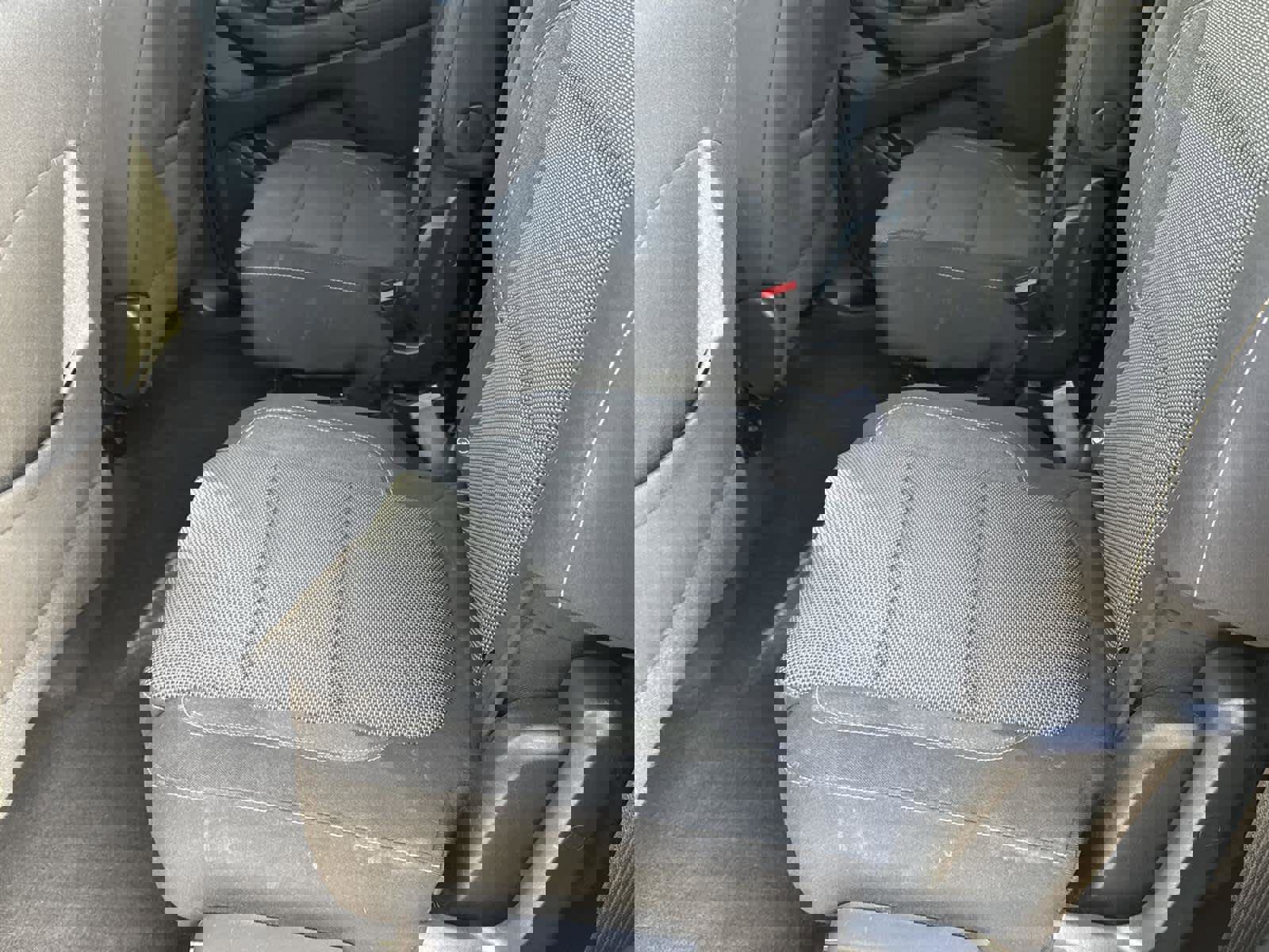 Used 2019 Chevrolet Traverse LT image 14