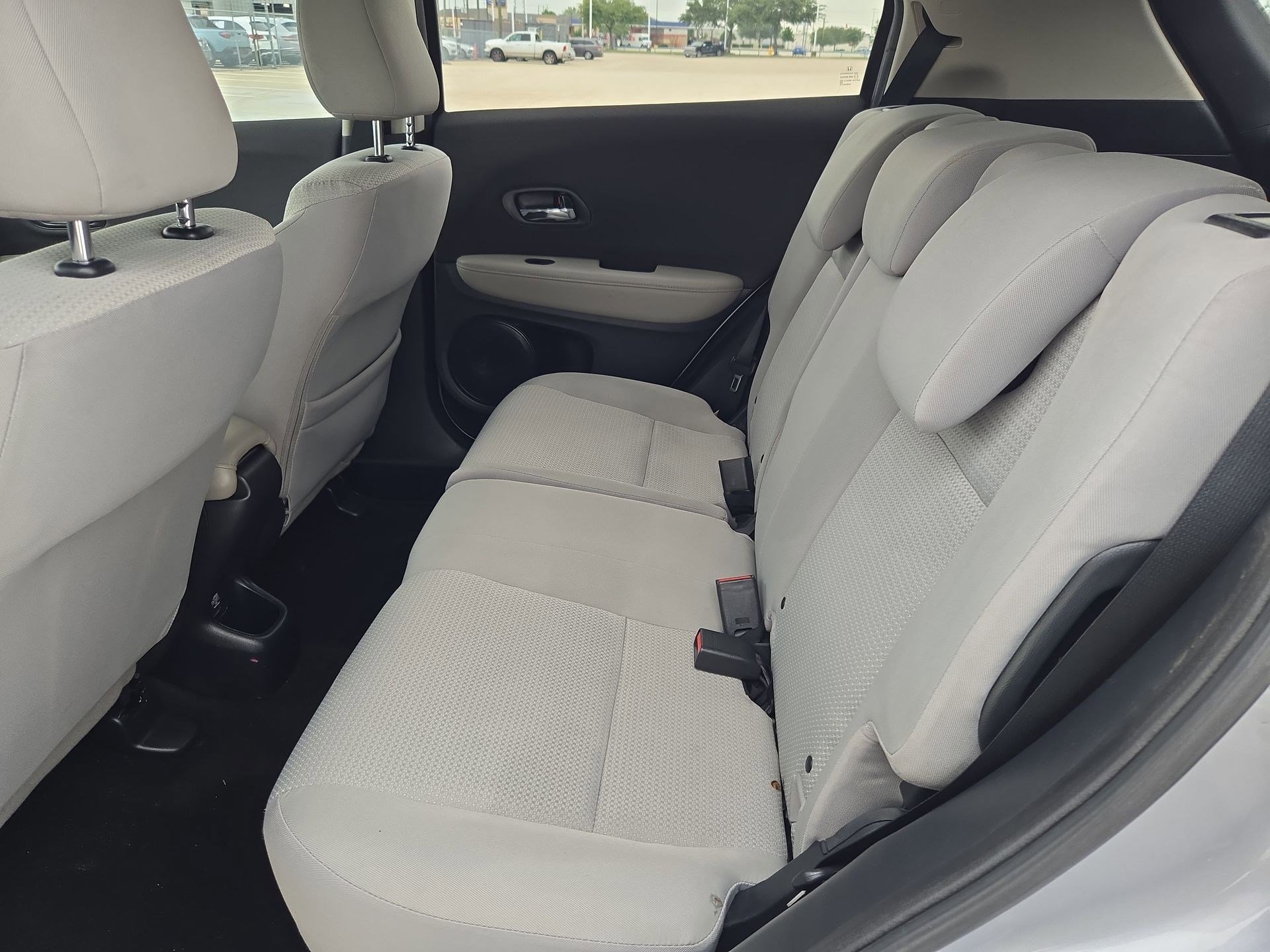 Used 2022 Honda HR-V LX image 22