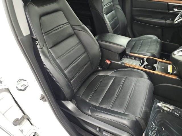 Used 2022 Honda CR-V Touring image 38