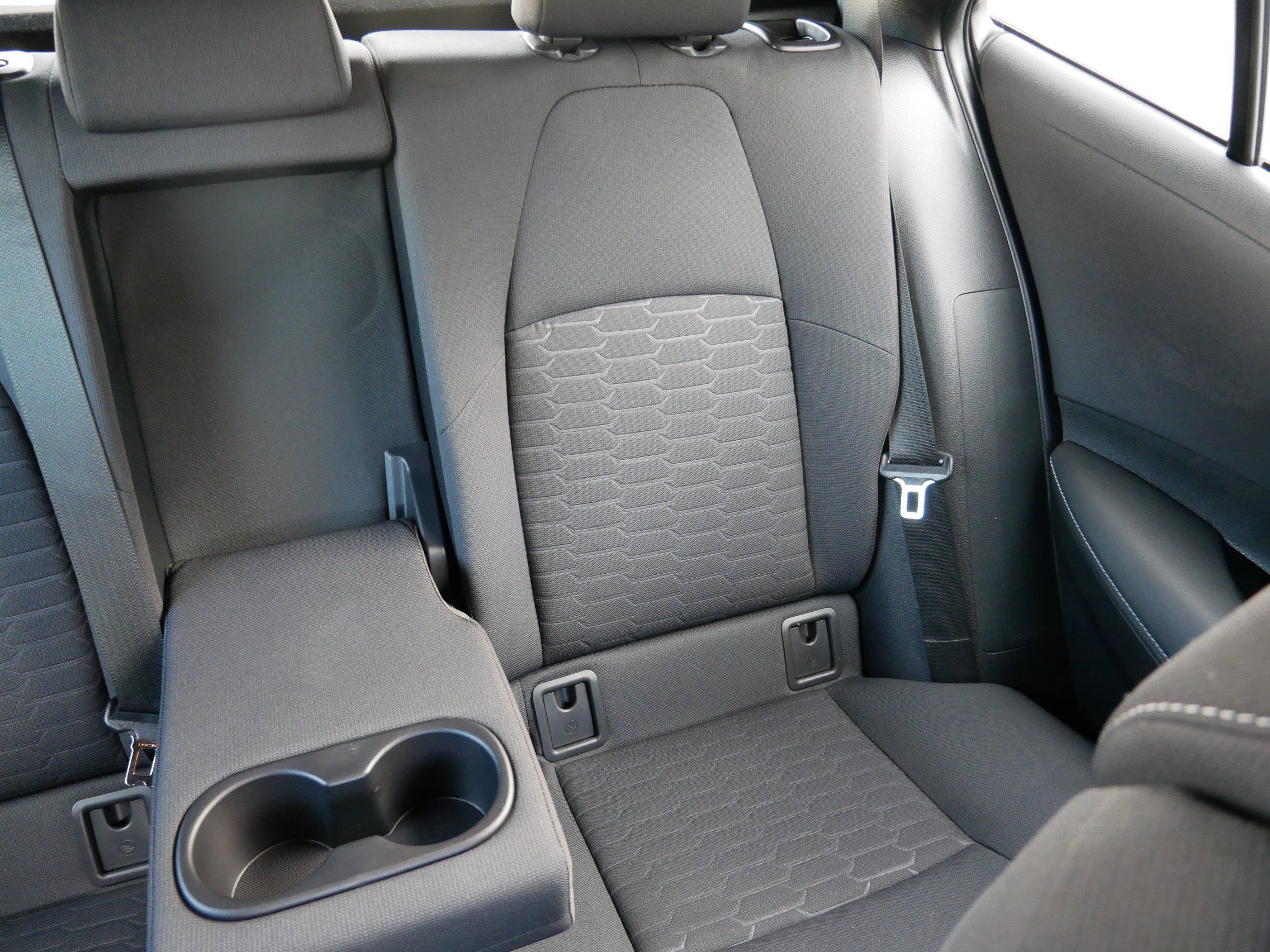 Used 2021 Toyota Corolla SE w/ Blackout Package (TMS) image 14