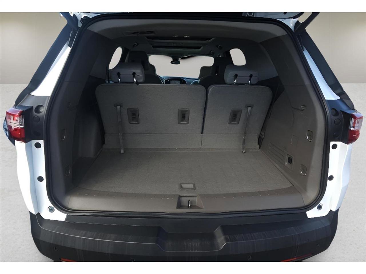 Used 2018 Chevrolet Traverse LT AWD/4WD image 23