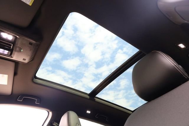 New 2026 Volkswagen Atlas Cross Sport SE image 9