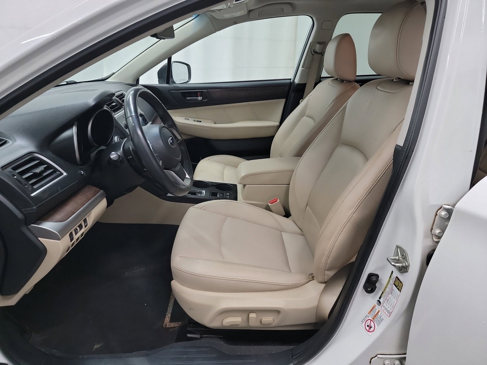 Used 2019 Subaru Outback 2.5i Limited image 12