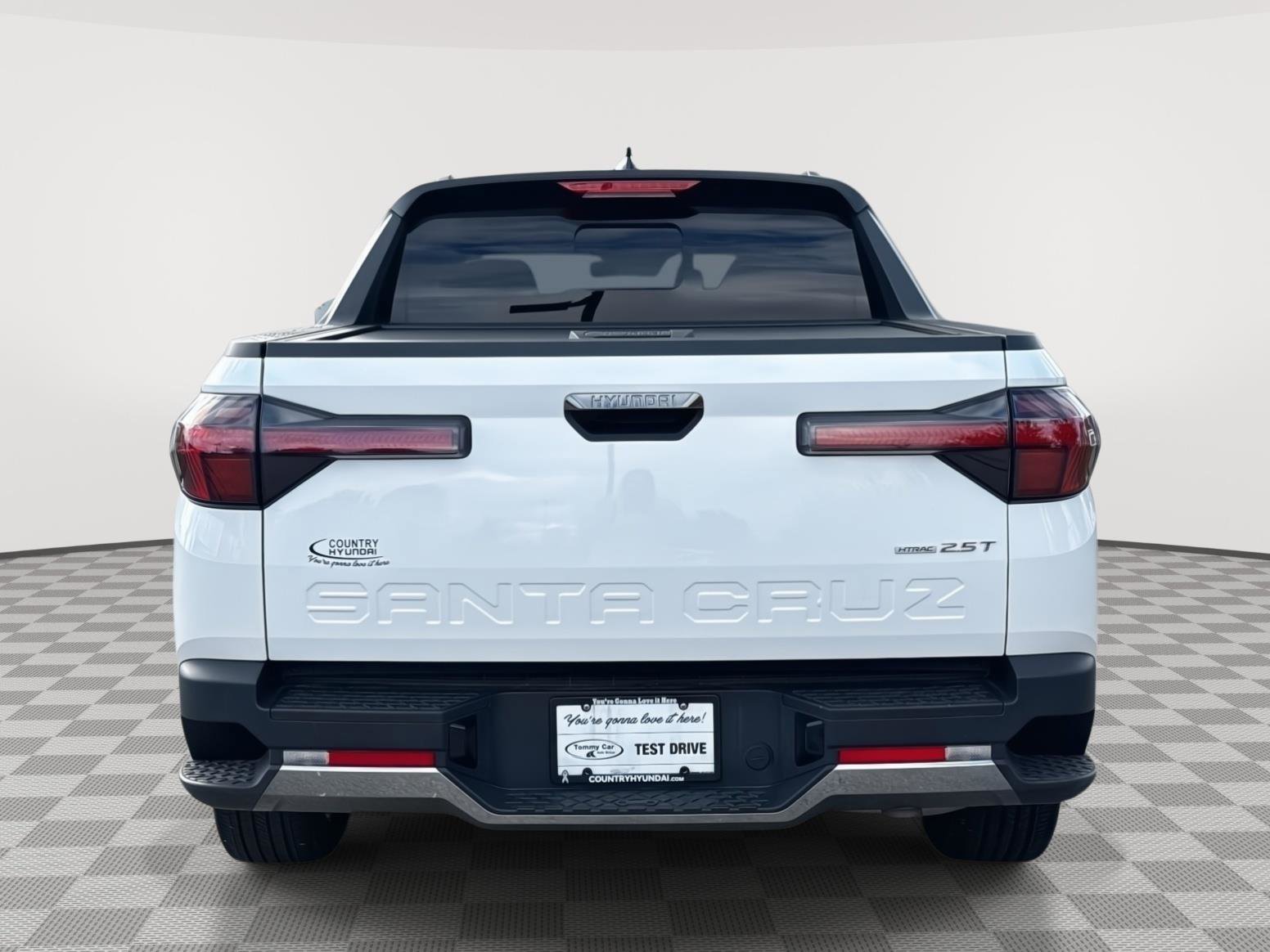 Used 2024 Hyundai Santa Cruz Limited AWD/4WD image 6