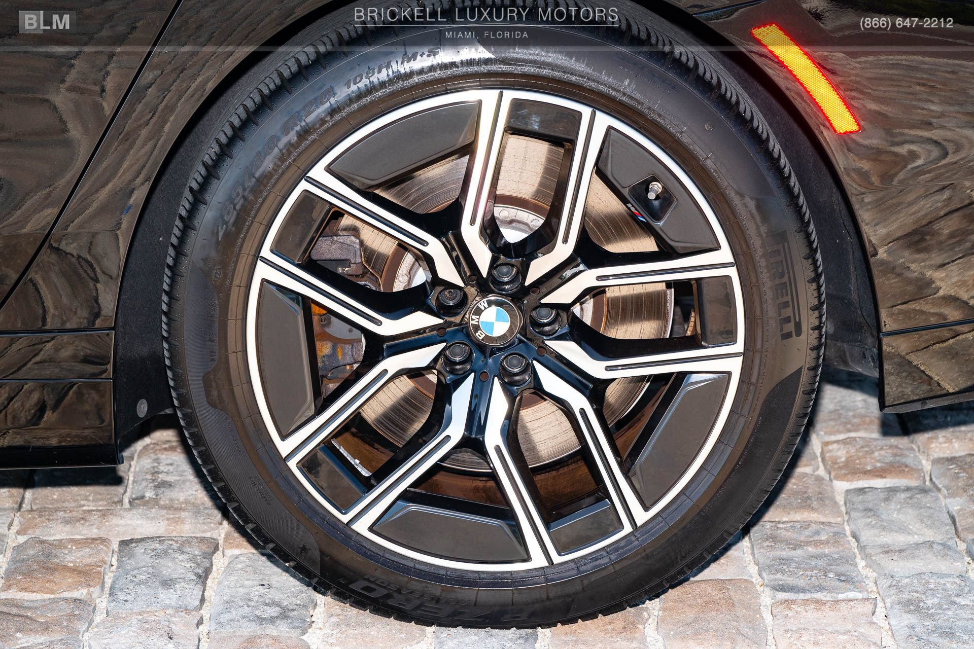 Used 2024 BMW 760i xDrive AWD/4WD image 46