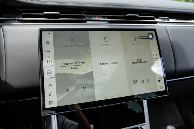 New 2026 Land Rover Range Rover SE AWD/4WD image 35