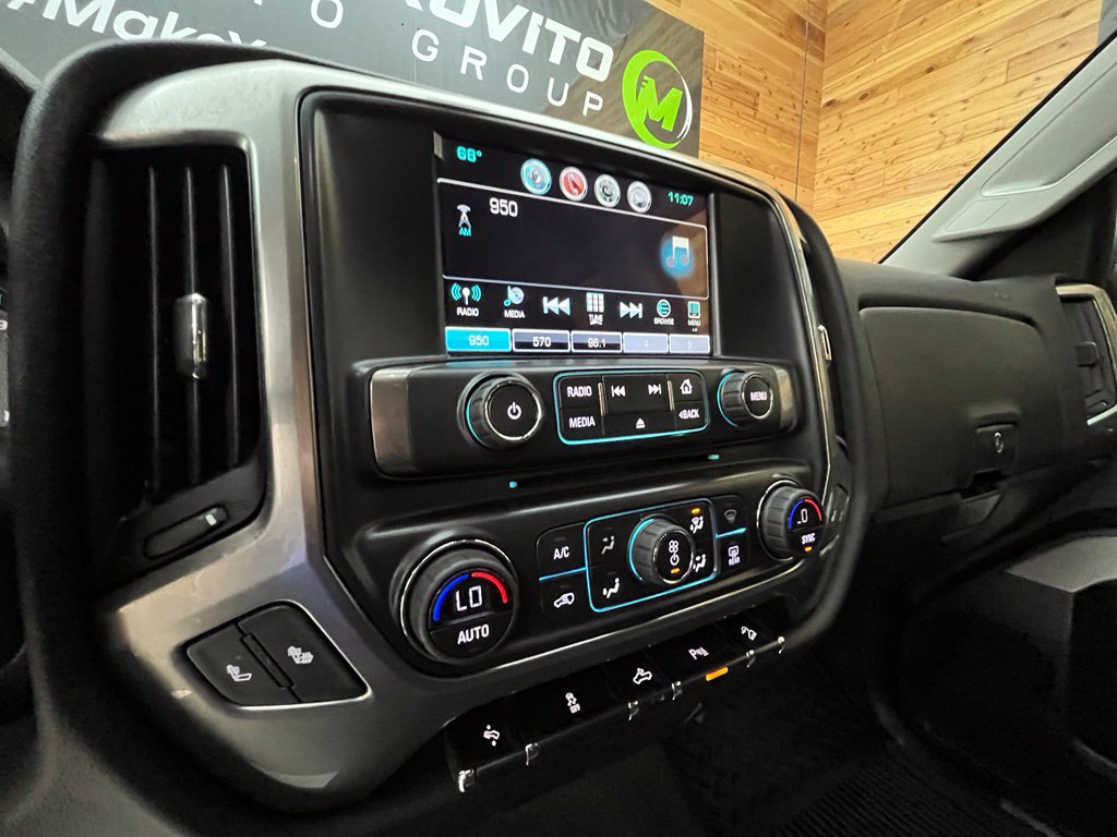 Used 2018 Chevrolet Silverado 1500 LT w/ All Star Edition AWD/4WD image 36