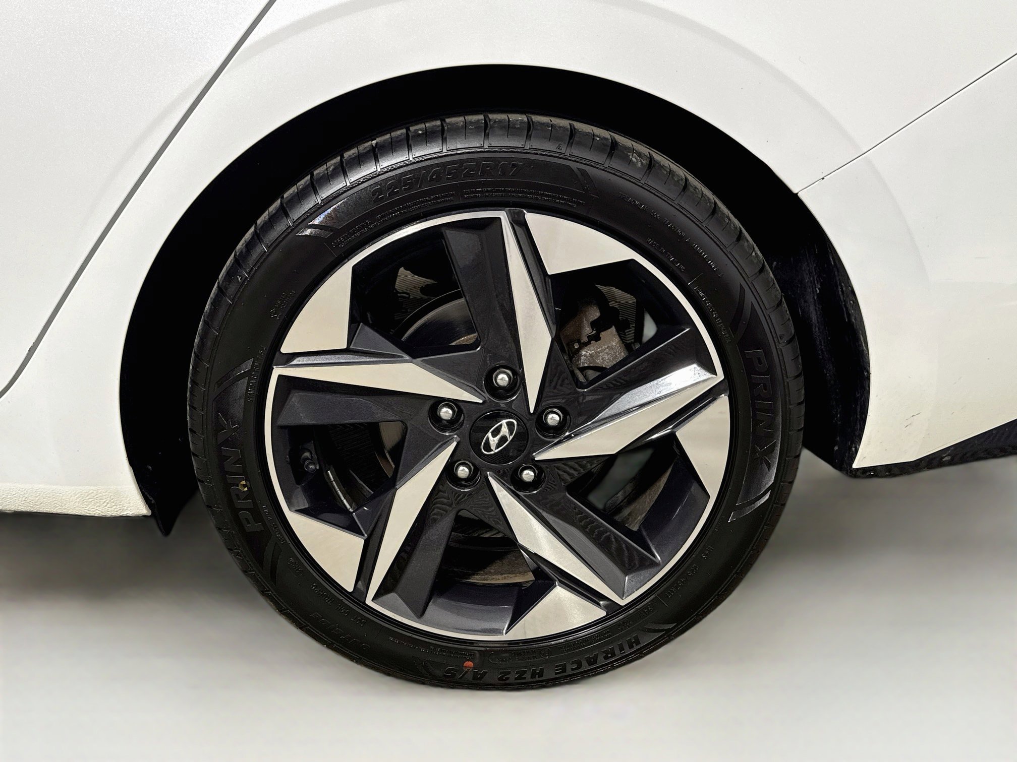 Used 2021 Hyundai Elantra SEL w/ Convenience + Premium Package FWD image 31