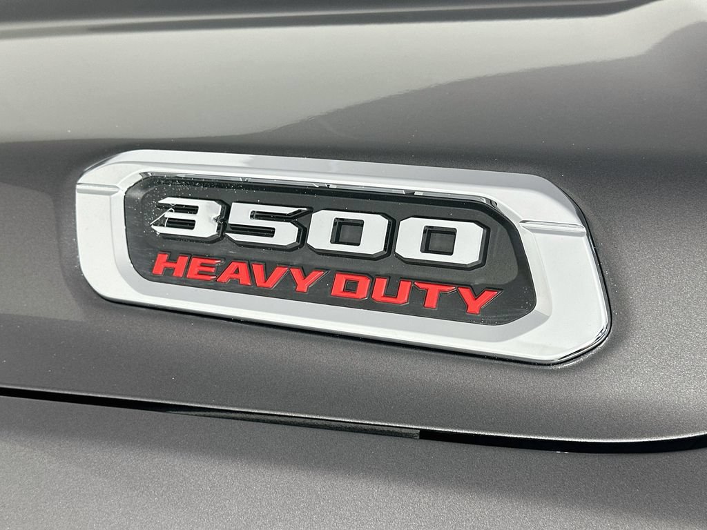 Used 2026 RAM 3500 Laramie AWD/4WD image 29