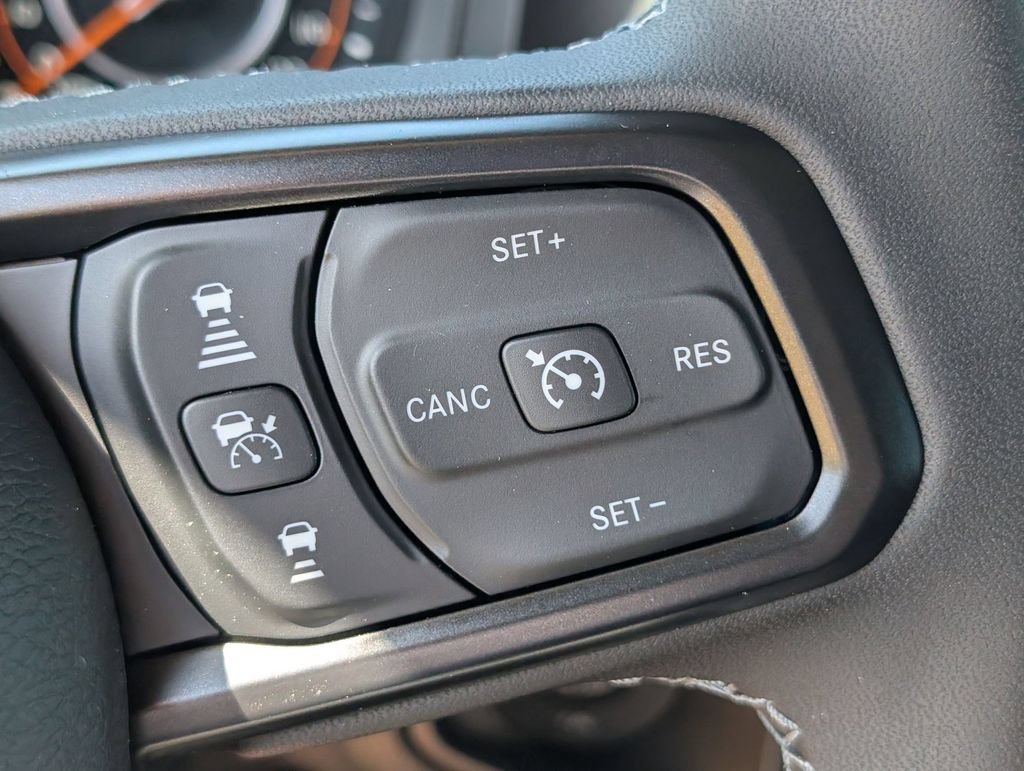 New 2026 Jeep Gladiator Sport AWD/4WD image 14