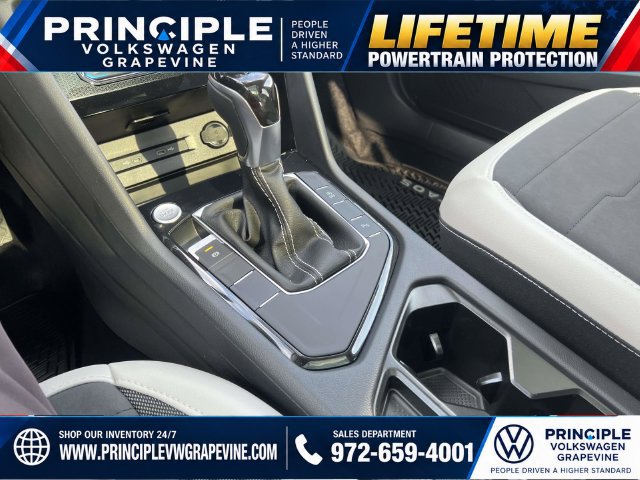 New 2027 Volkswagen Taos SE FWD image 22