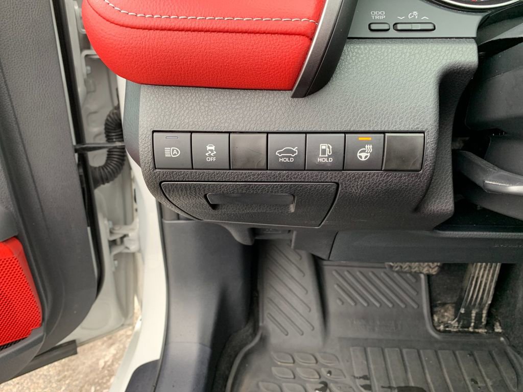 Used 2024 Toyota Camry XSE image 33
