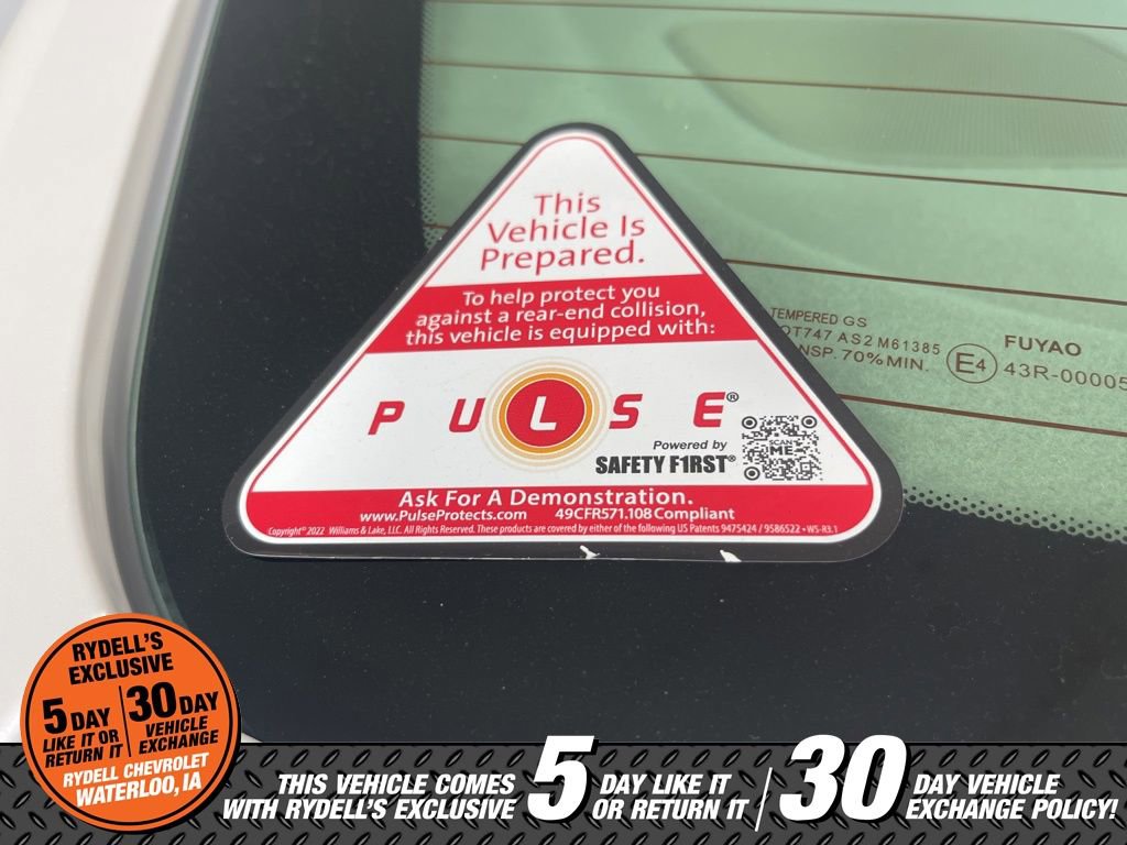 Certified 2017 Buick LaCrosse Essence w/ Sights and Sounds Package image 6