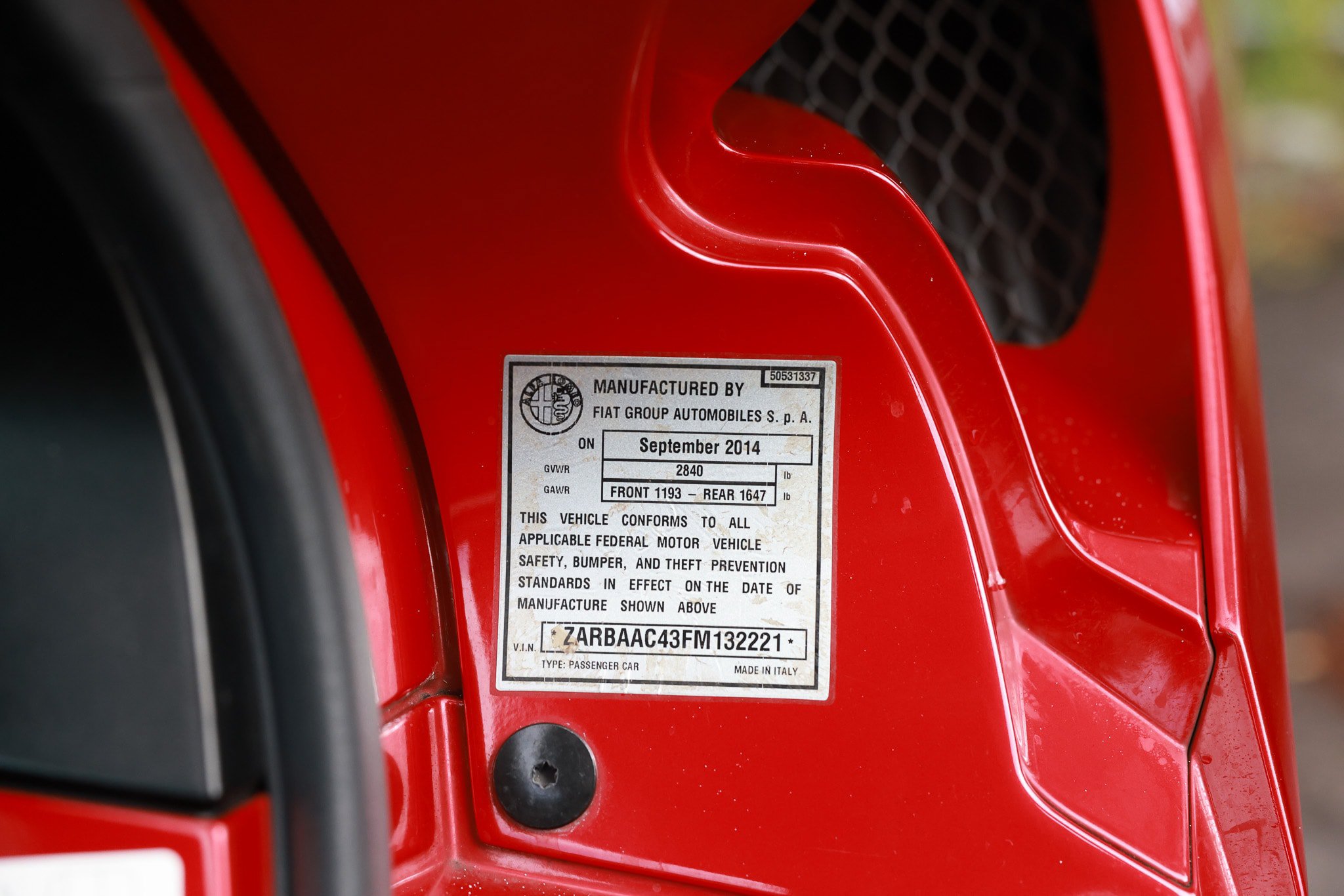 Used 2015 Alfa Romeo 4C Launch Edition w/ Convenience Group RWD image 57