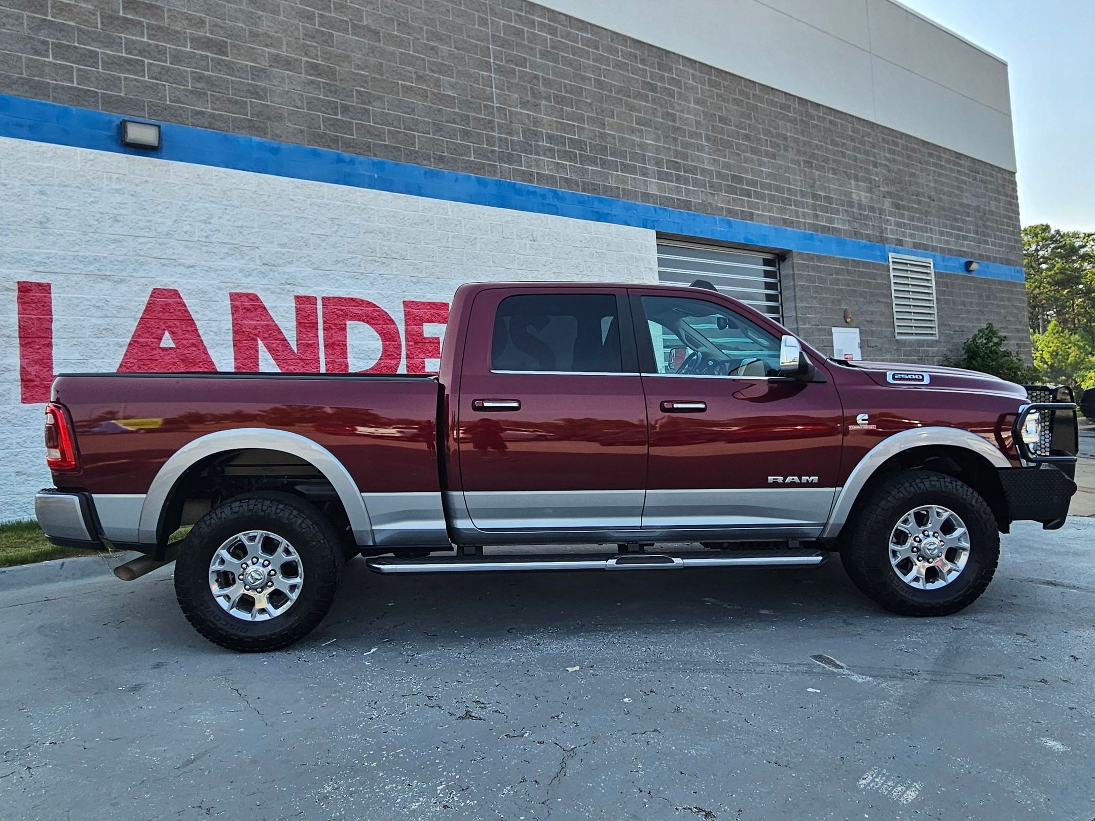Used 2021 RAM 2500 Laramie AWD/4WD image 8