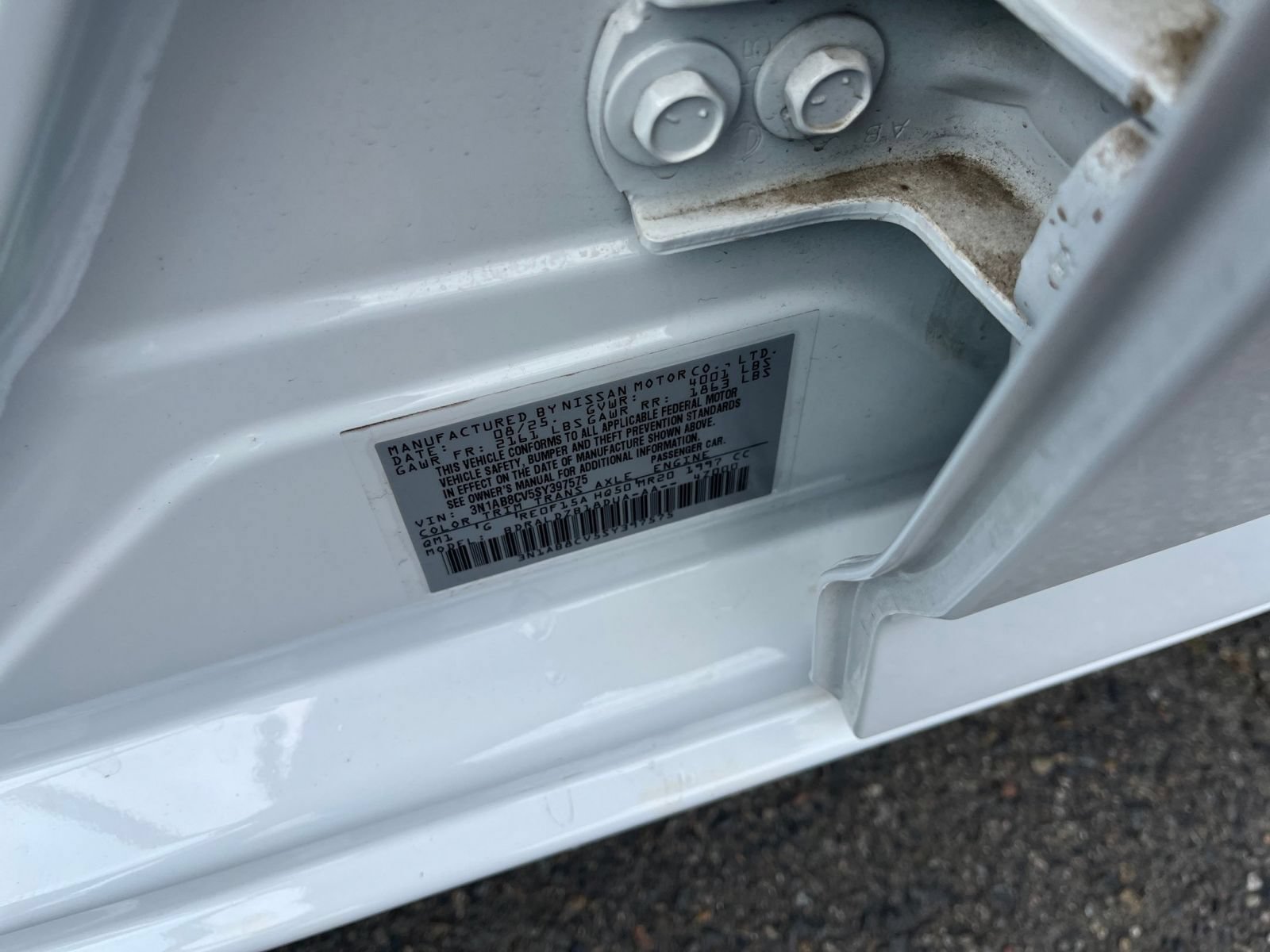 Used 2025 Nissan Sentra SV FWD image 28