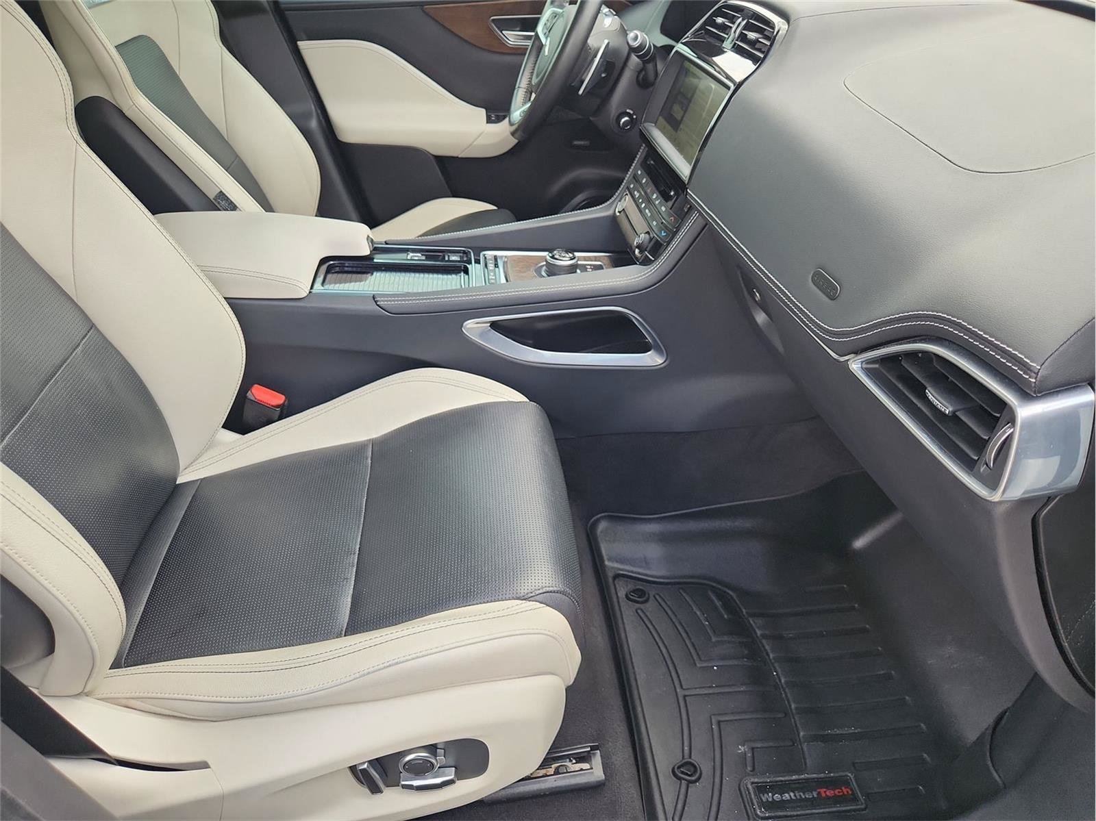 Used 2020 Jaguar F-PACE R-Sport AWD/4WD image 29