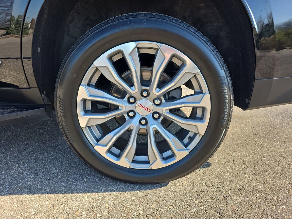 Certified 2022 GMC Yukon Denali image 35