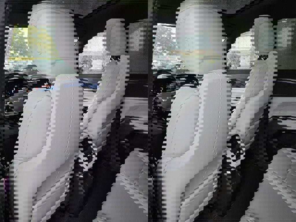 New 2026 Cadillac Lyriq Sport image 14