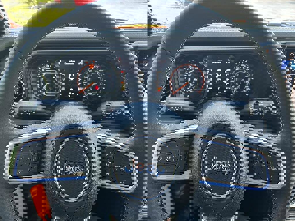 New 2025 Jeep Wrangler Unlimited Sahara image 18