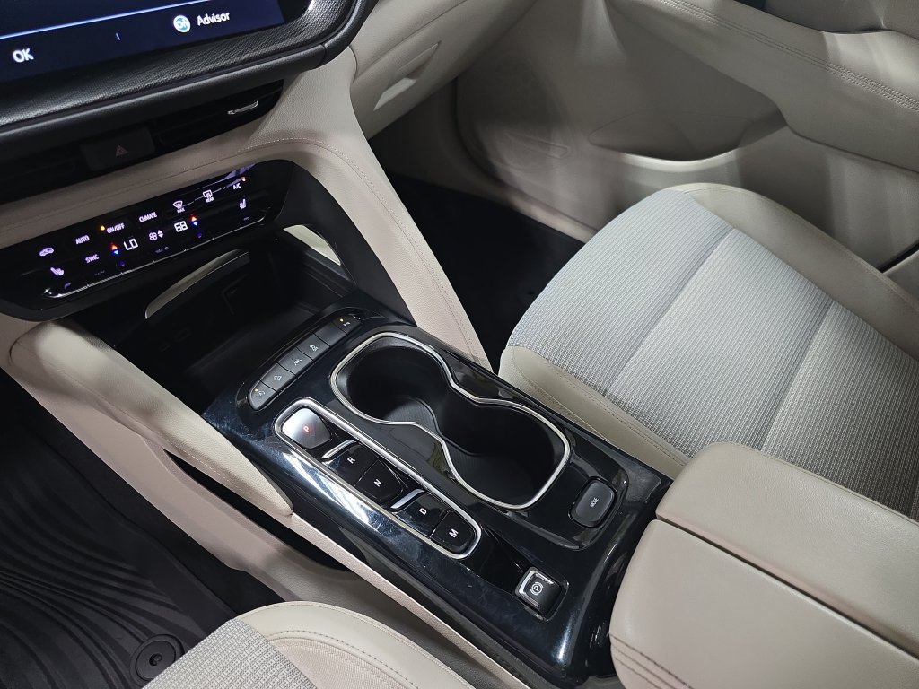 Used 2021 Buick Envision Preferred AWD/4WD image 25