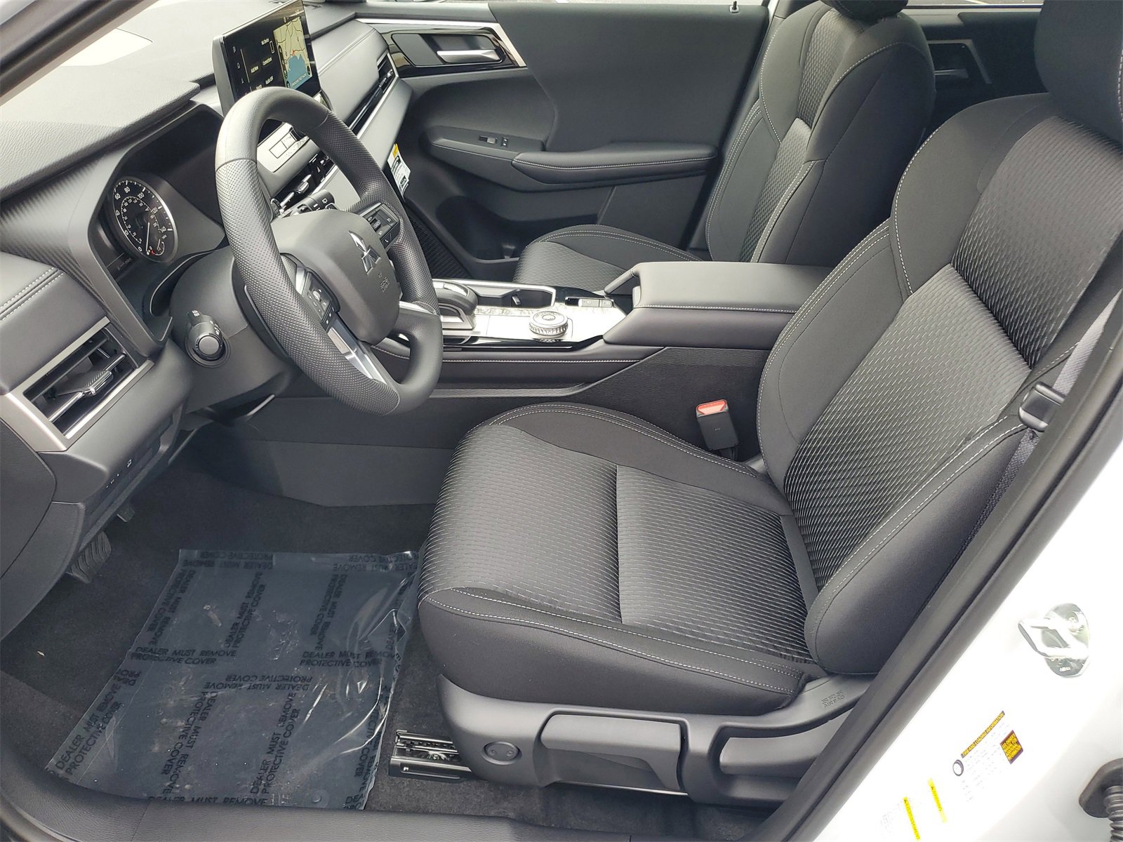 New 2026 Mitsubishi Outlander ES image 5