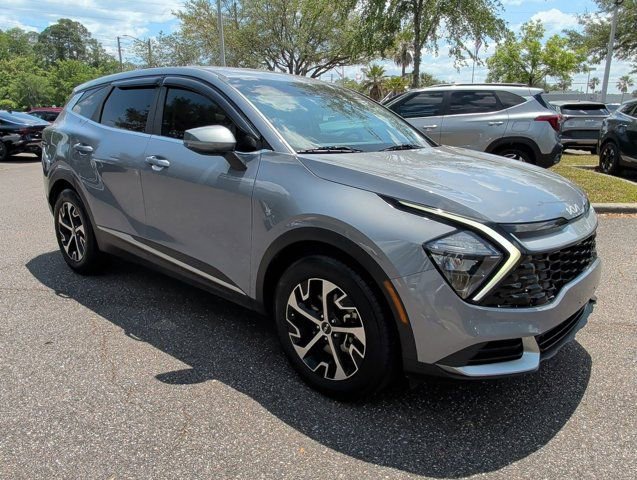 Used 2023 Kia Sportage EX FWD image 1