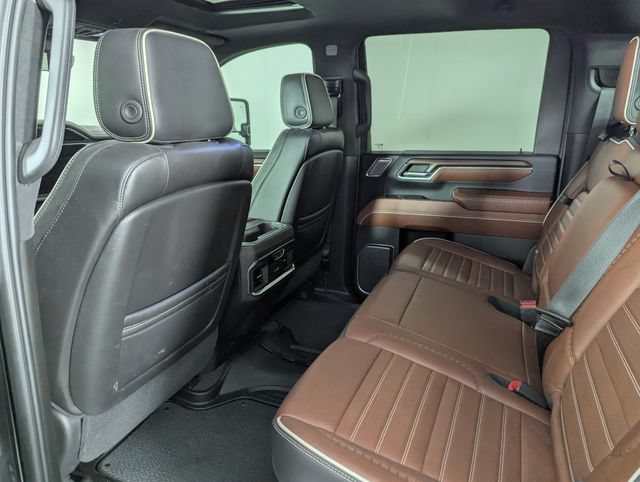 Used 2024 GMC Sierra 2500 Denali Ultimate AWD/4WD image 16